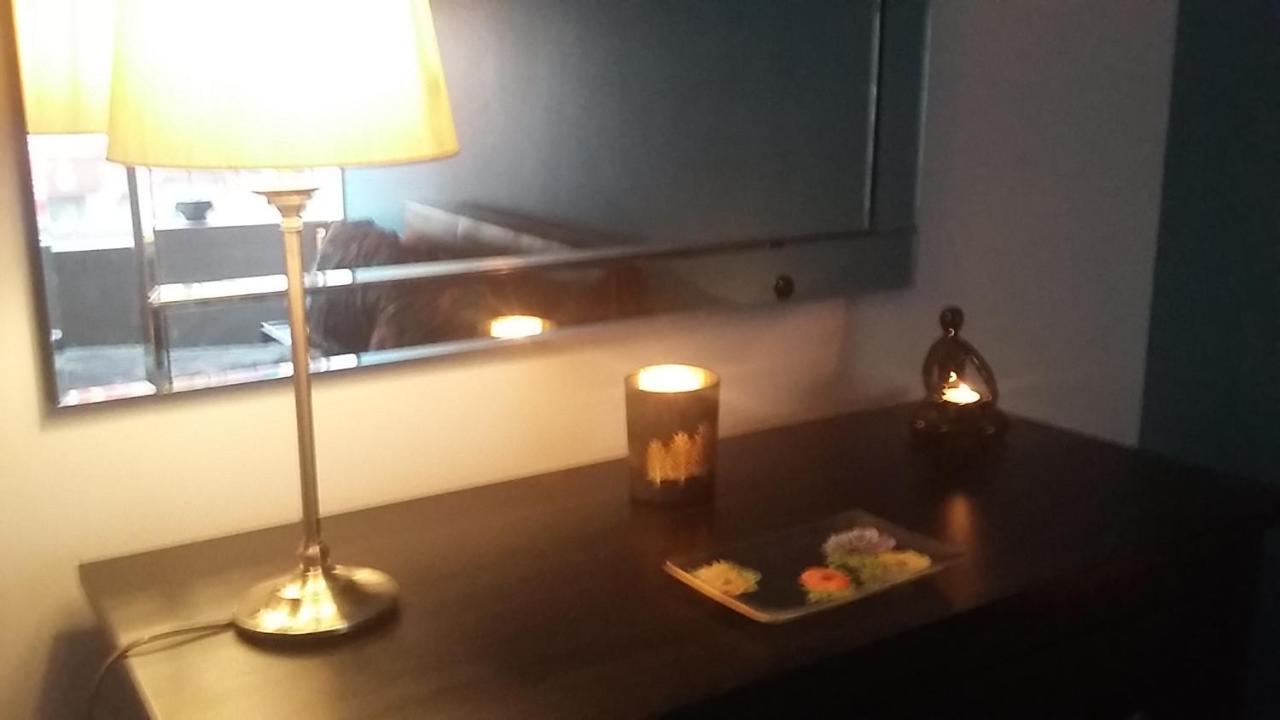 Edinburgh Two Bedroom Apartment With Free Side Street Parking 24 Hours Exterior foto