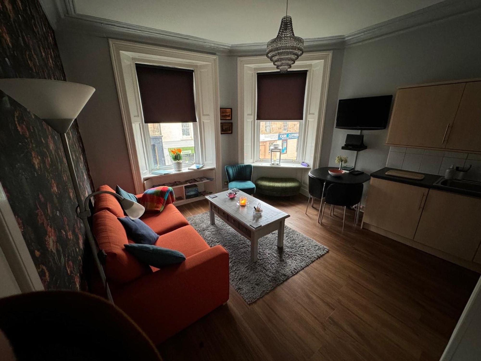 Edinburgh Two Bedroom Apartment With Free Side Street Parking 24 Hours Exterior foto